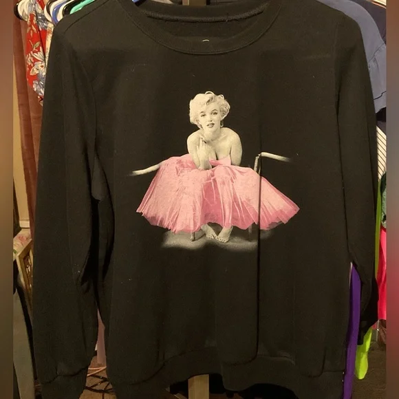 Marilyn Monroe Sweaters Womens Marilyn Monroe Sweatshirt